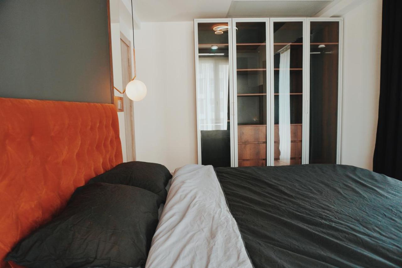 Merdz Spa & Fitness Sky Apartment سكوبجي المظهر الخارجي الصورة