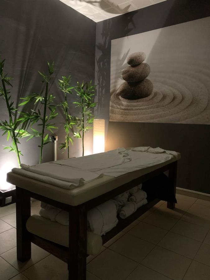 Merdz Spa & Fitness Sky Apartment سكوبجي المظهر الخارجي الصورة